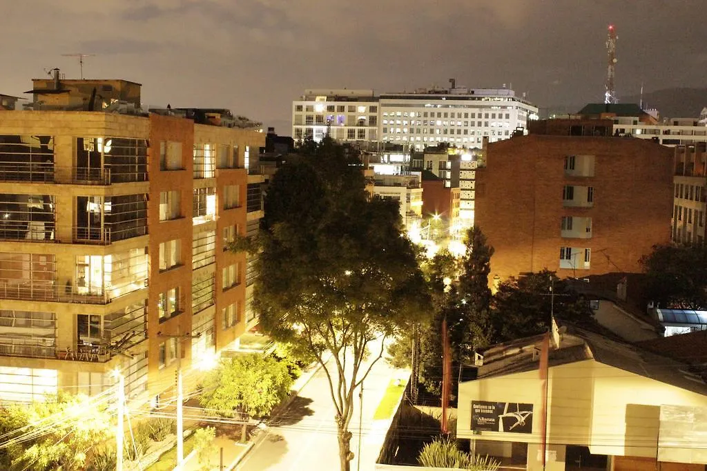 Suites Casa 95 Bogota 4*,